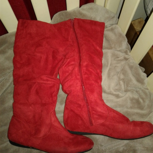 Red Suede Women's Boots - Picture 3 of 7